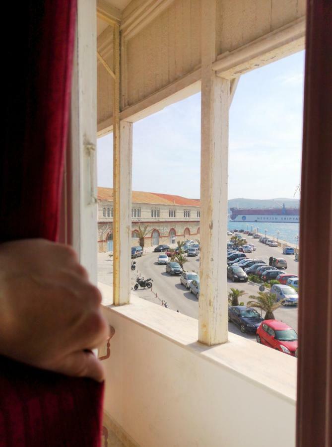 Kymata Hotell Ermoúpoli Eksteriør bilde